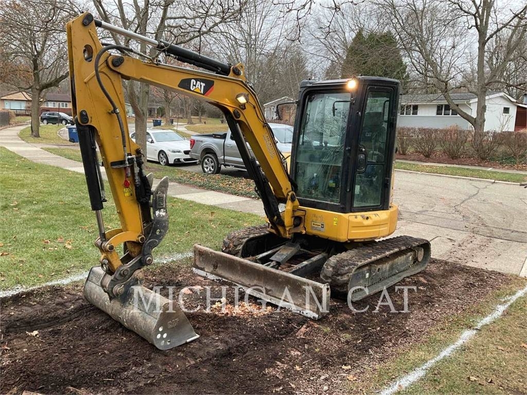 Caterpillar 304E2 ATQ 履带挖掘机 建筑设备 CATERPILLAR WORLDWIDE