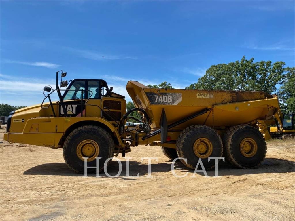 Caterpillar 740B Articulated Dump Trucks (ADTs) Construction