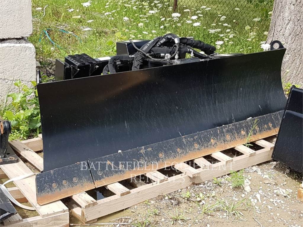  Caterpillar 92.6WAY.DOZER.BLADE For Sale 5,800 USD Cat Used