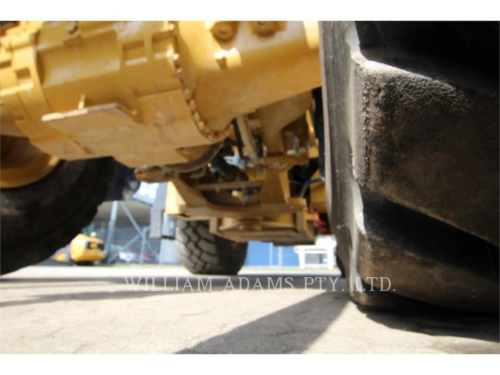 1:87 HO Cargador Caterpillar ® CAT® 972M - CRA® La casa de la escala