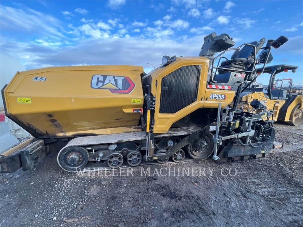 Caterpillar AP555