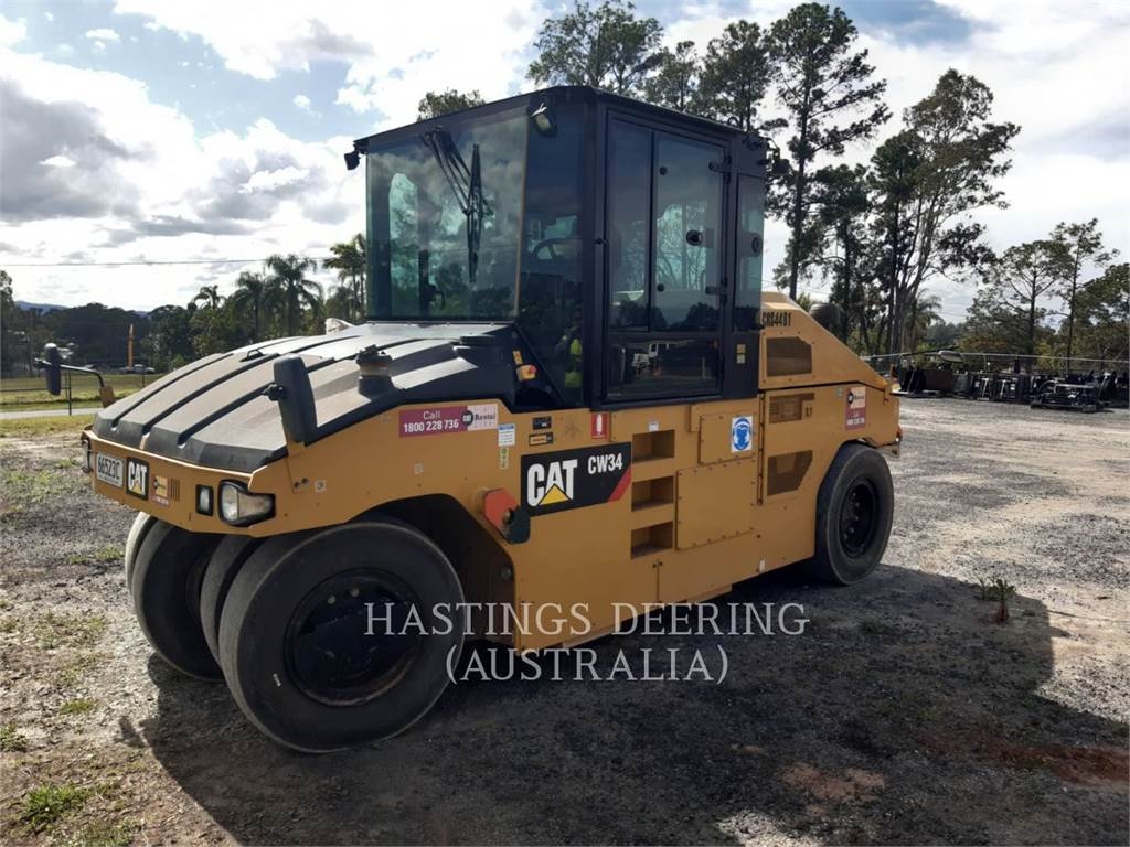 Caterpillar CW34LRC compactadores con ruedas de neumáticos