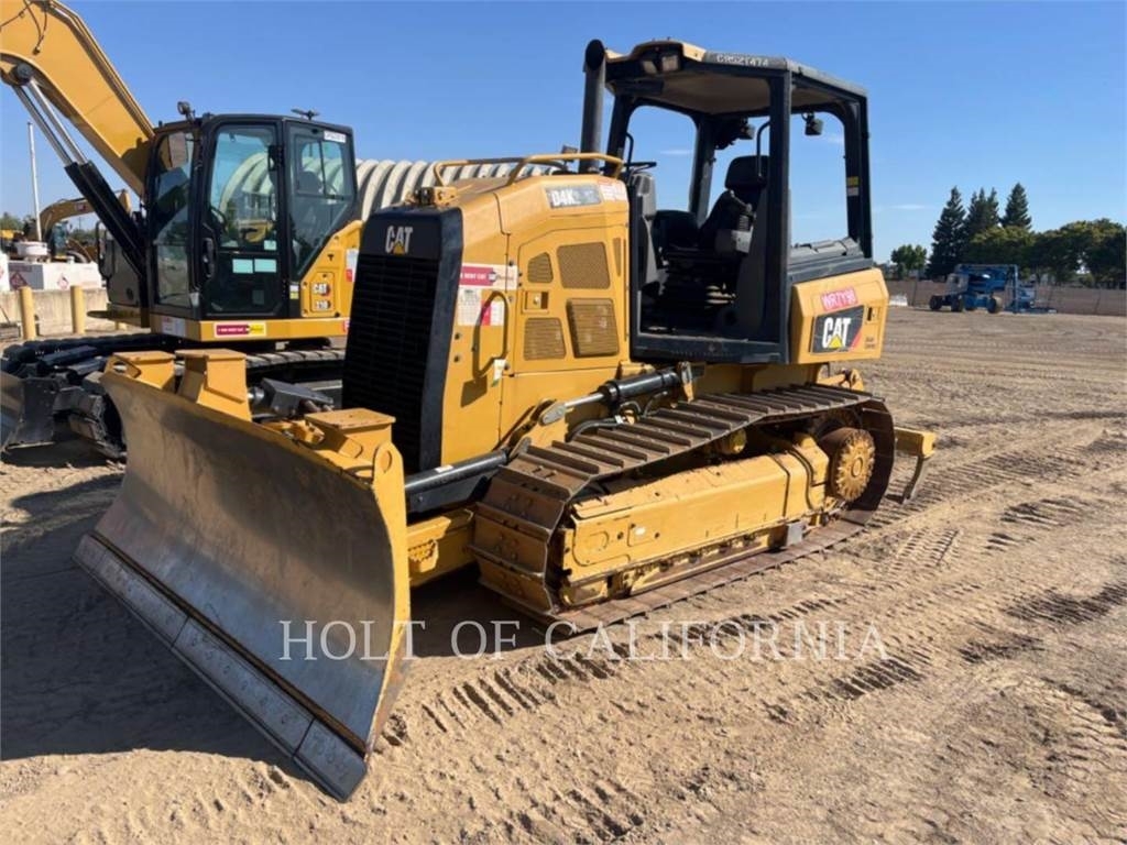 Caterpillar D4K Buldozer Sobre Oruga Construcci n CATERPILLAR caterpillar-d4k-buldozer-sobre-oruga-construcci-n-caterpillar