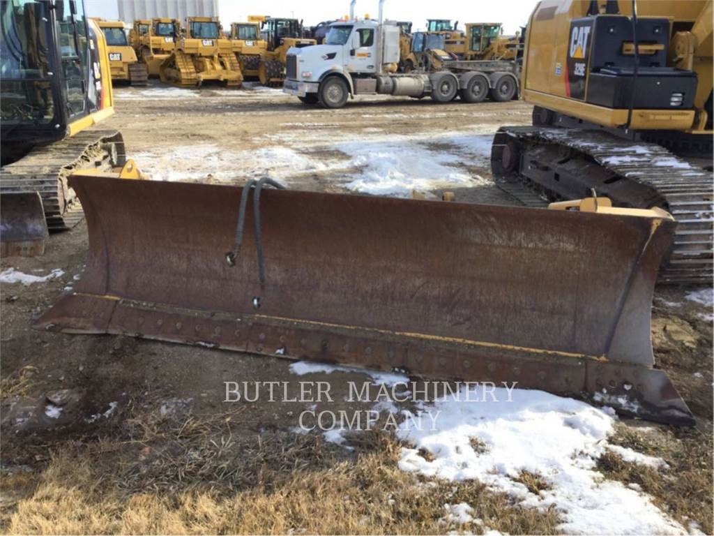  Caterpillar D7 ABLADE For Sale 10,000 USD Cat Used