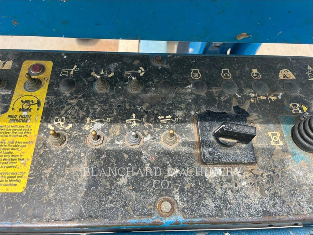 Genie Z-45/25 - ブームリフト 屈伸型 - 建設 - CATERPILLAR WORLDWIDE
