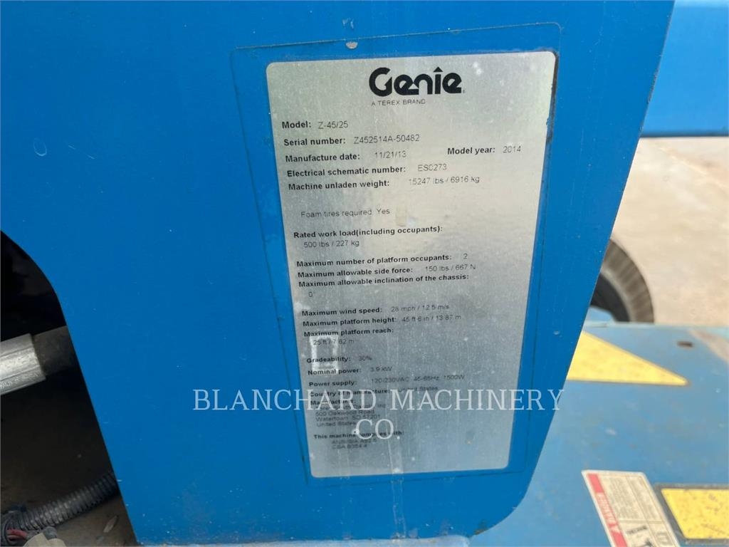 Genie Z-45/25 - ブームリフト 屈伸型 - 建設 - CATERPILLAR WORLDWIDE