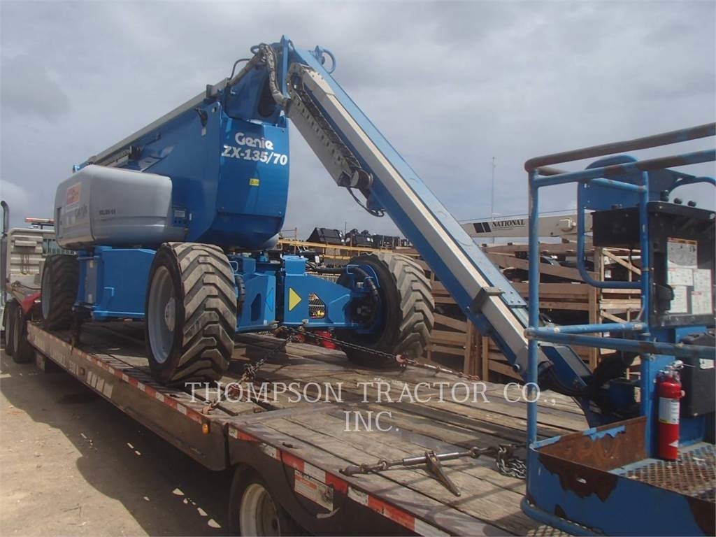 Genie Z135 4WD DIESEL Articulated boom lifts Construction
