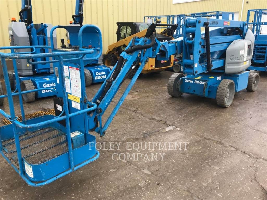 Genie Z40/23NR Articulated boom lifts Construction CATERPILLAR