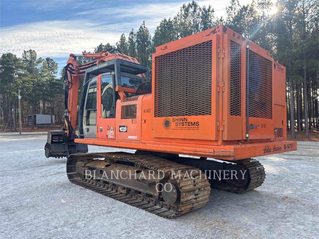 2017 Hitachi ZX225USLC / SHINN For Sale - 199,500 USD | Cat Used