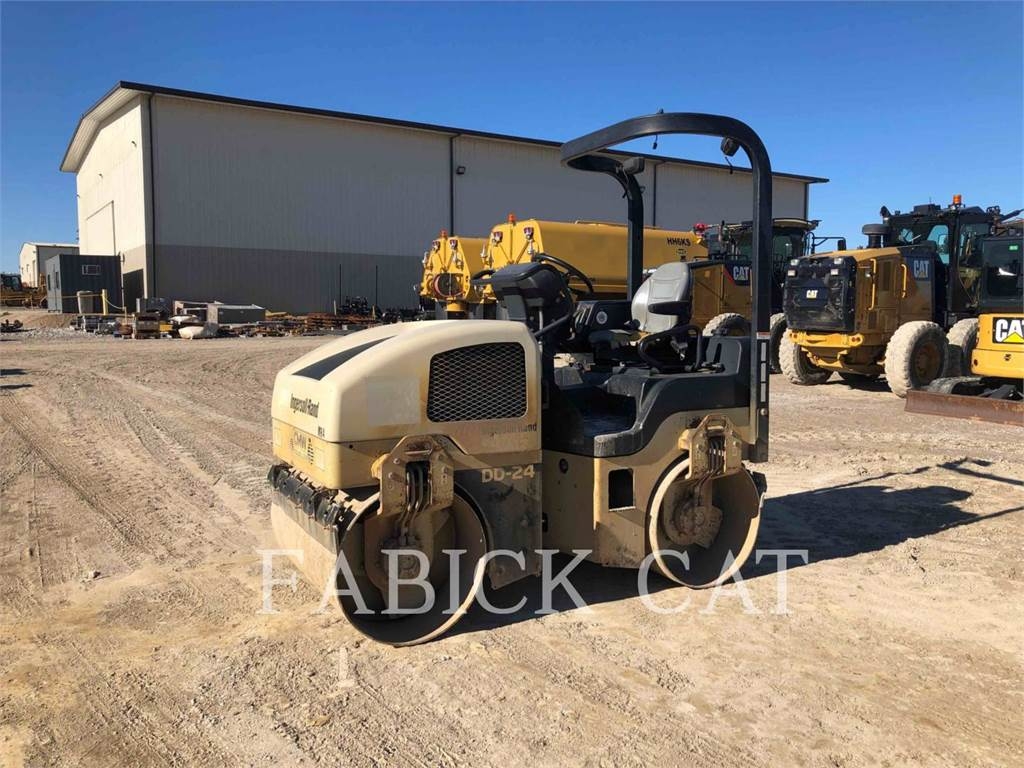 Ingersoll Rand DD24 Twin drum rollers Construction CATERPILLAR