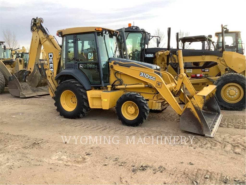 John Deere 310SG backhoe loader Construction CATERPILLAR WORLDWIDE