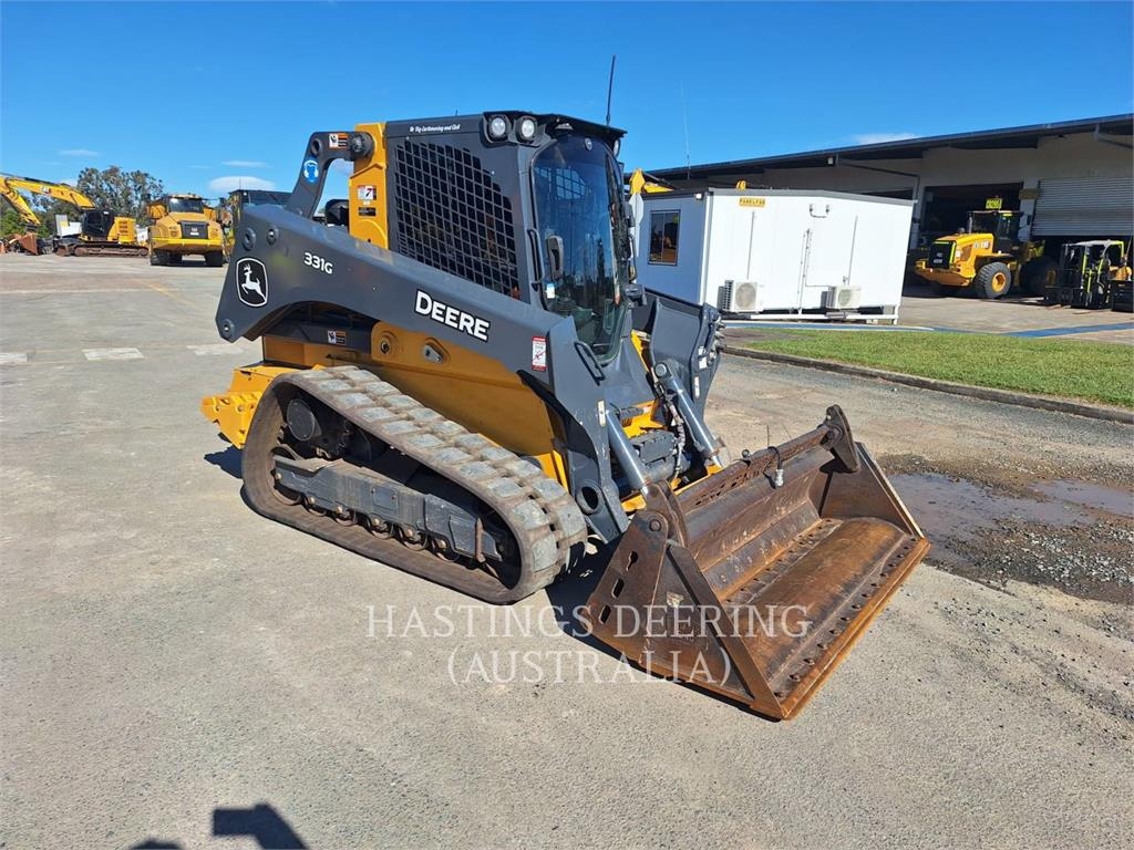 John Deere 331G image 2