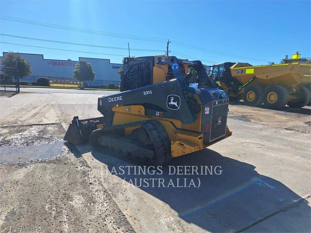 John Deere 331G image 4