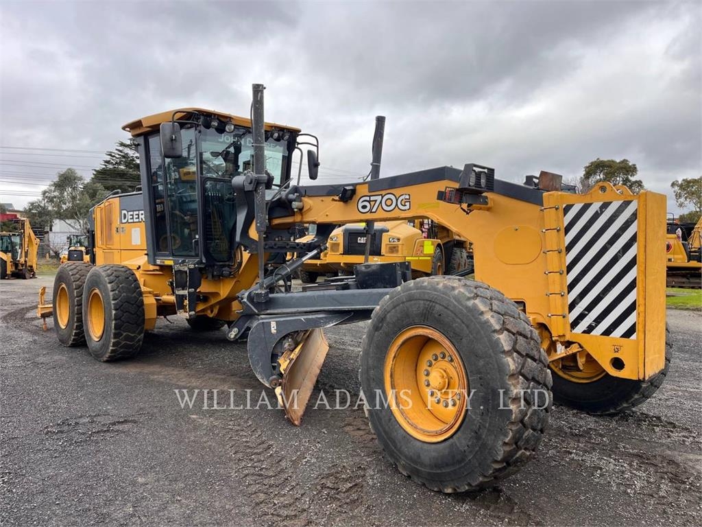 John Deere & CO. 670G