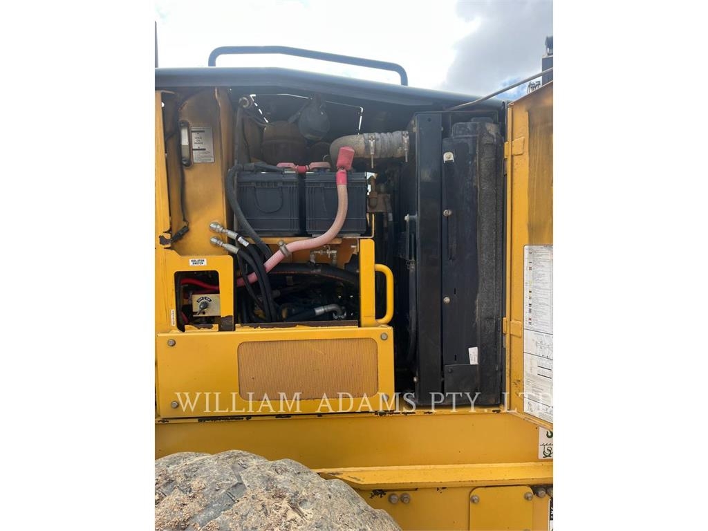 John Deere & CO. 670GP image 12