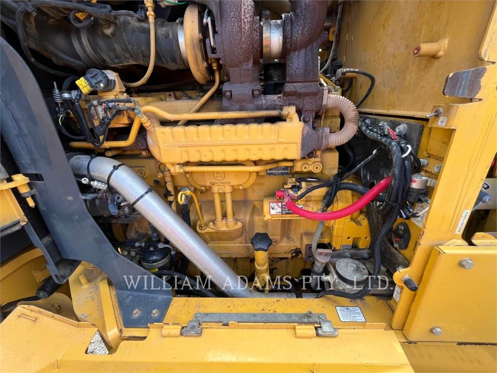 John Deere & CO. 670GP image 8