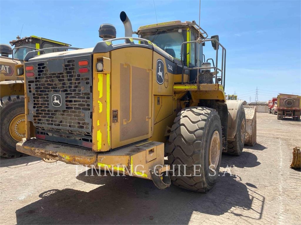 2020 John Deere 744L For Sale - 97,525 EUR | Cat Used