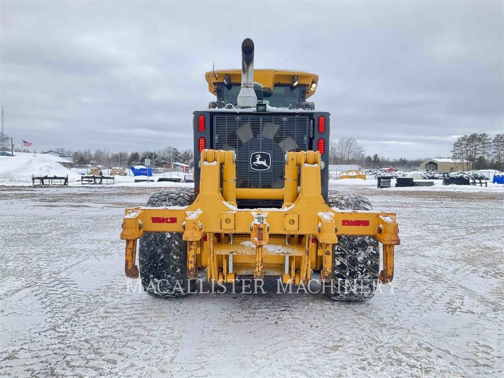 2011 John Deere 872GP For Sale - 94,000 USD | Cat Used