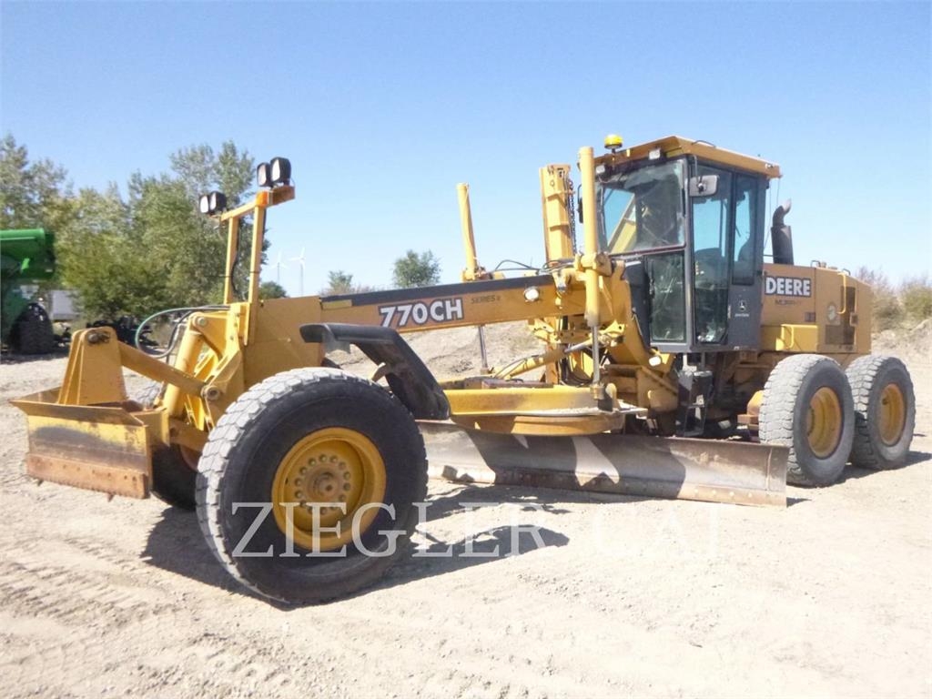 2002 John Deere & CO. 770CH For Sale - 27,900 USD | Cat Used