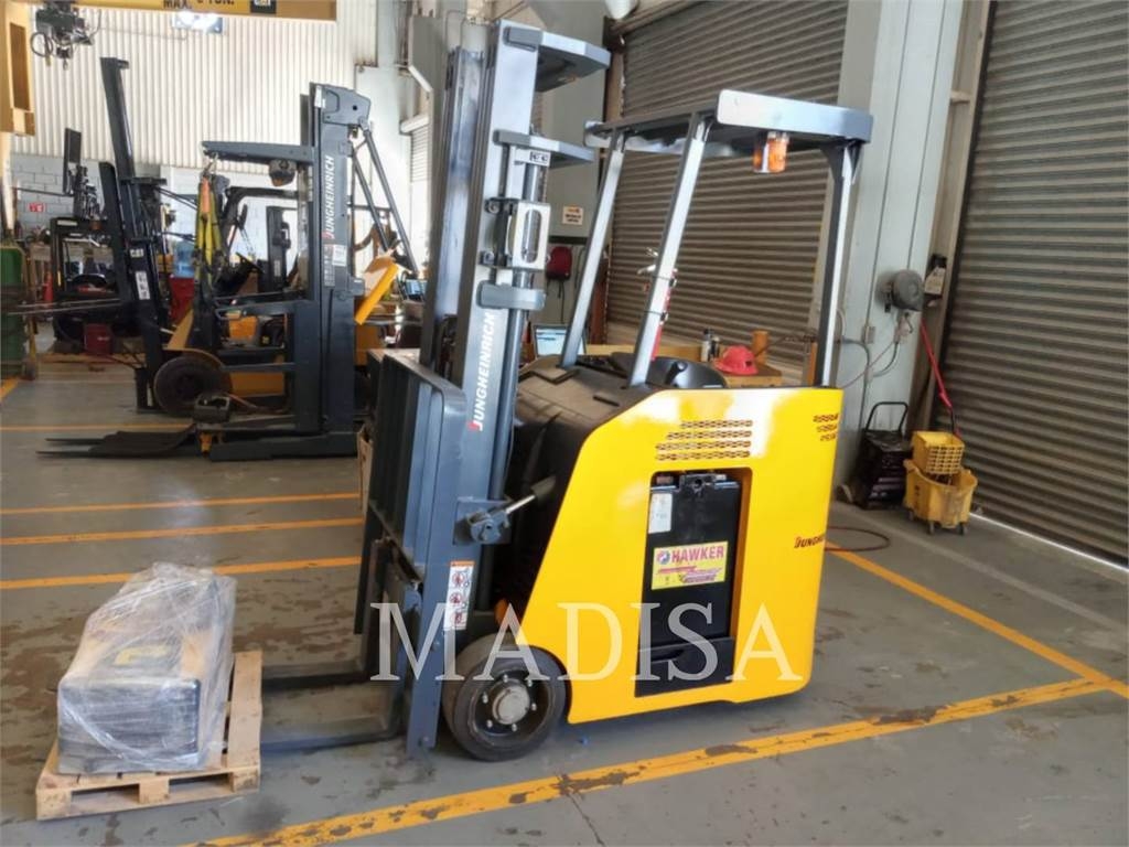 Jungheinrich ETG230 Misc Forklifts Material Handling CATERPILLAR