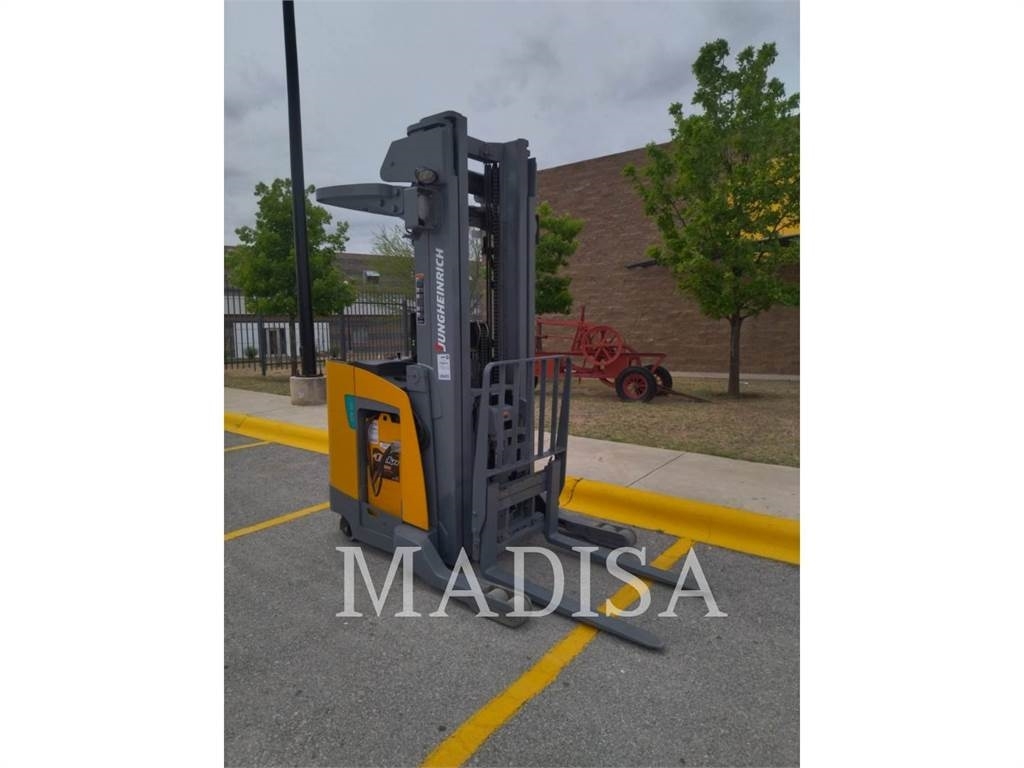 Jungheinrich ETR 345 Misc Forklifts Material Handling CATERPILLAR