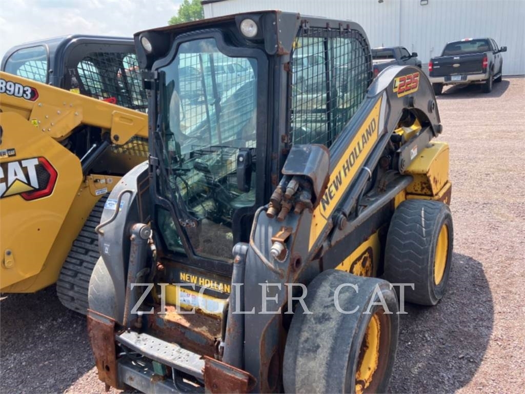 2012 New Holland L225 For Sale 16,900 USD Cat Used