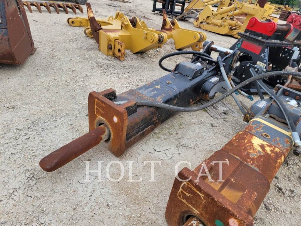 Stanley HYDRAULIC HAMMERS DB HMR hamer Bouw CATERPILLAR WORLDWIDE