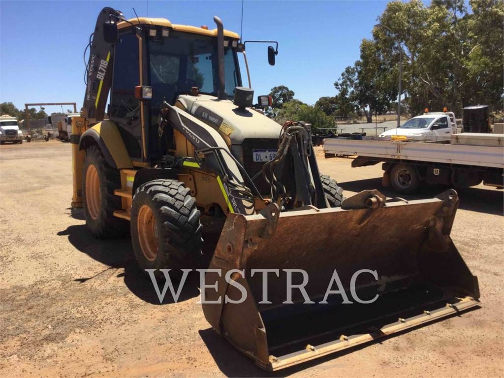 Volvo BL71 backhoe loader Construction CATERPILLAR WORLDWIDE