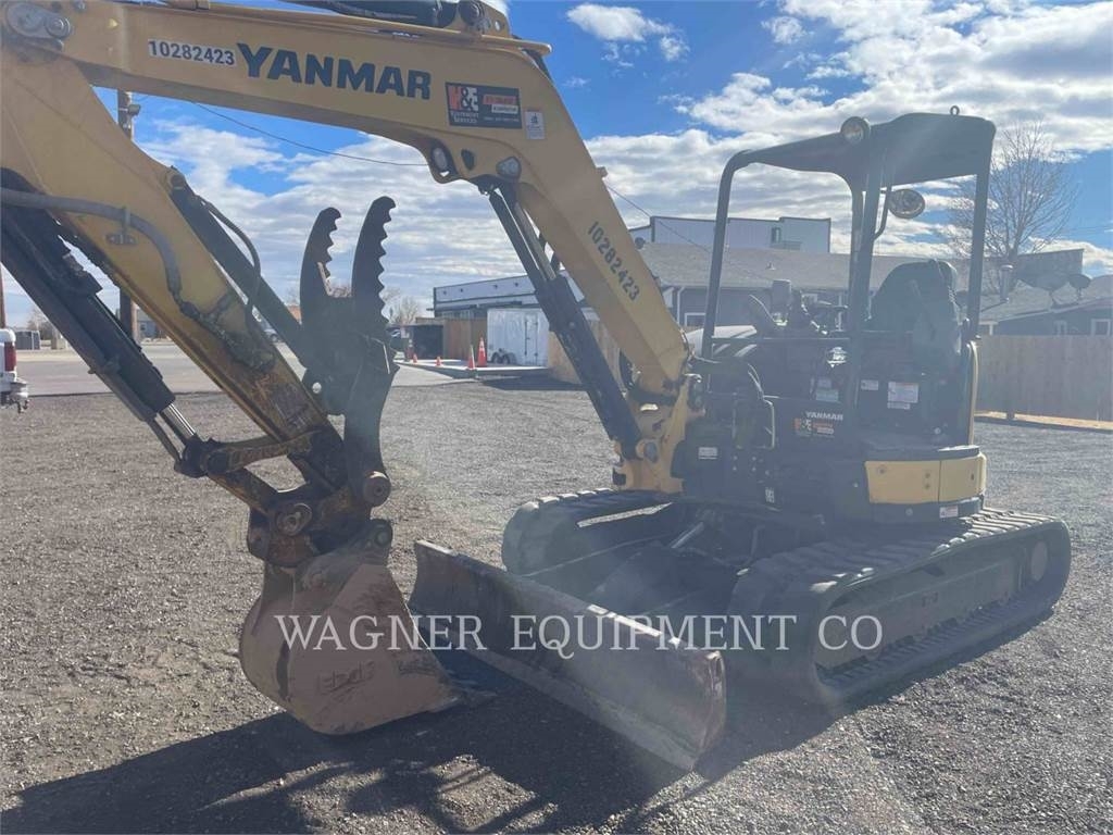 Yanmar VIO556A Rupsgraafmachines Bouw CATERPILLAR WORLDWIDE