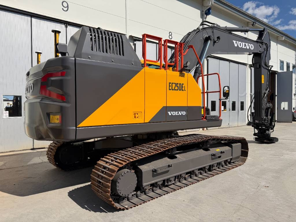 Bandgrävare Volvo EC 250 EL