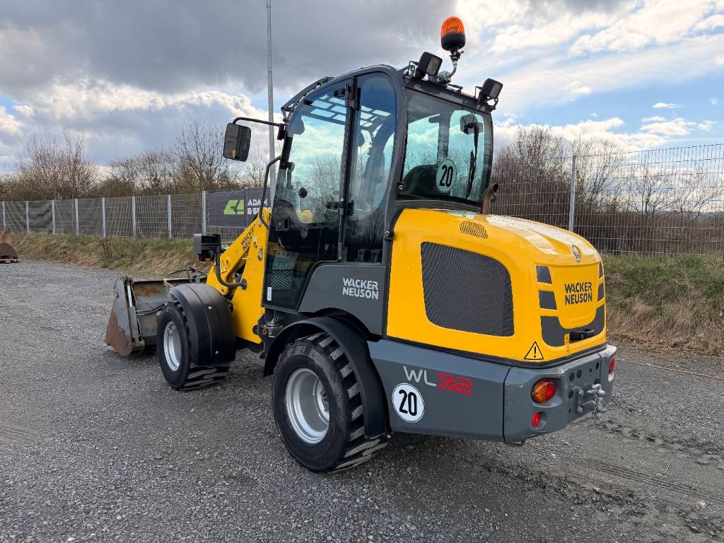 Wacker Neuson WL32 - Wheel Loaders - Products - Wacker Neuson