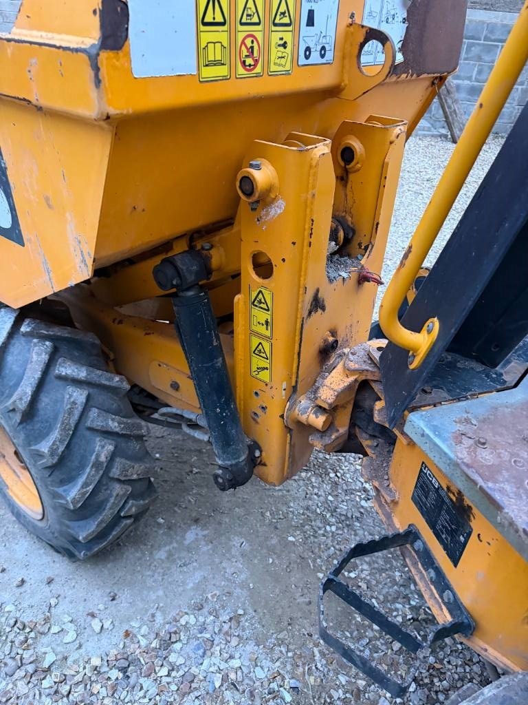 JCB 1 T - thumbnail 17