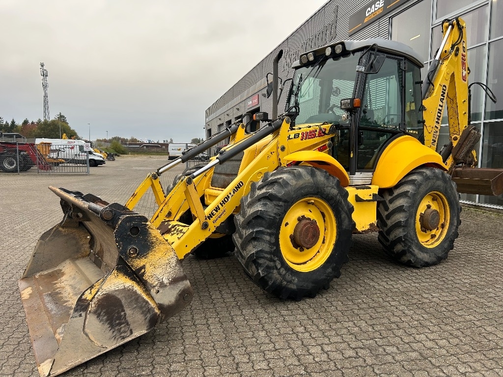New Holland LB 115 B-4 PS