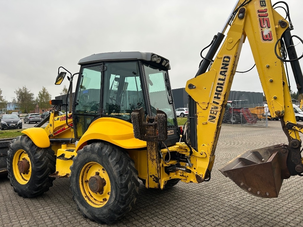 New Holland LB 115 B-4 PS