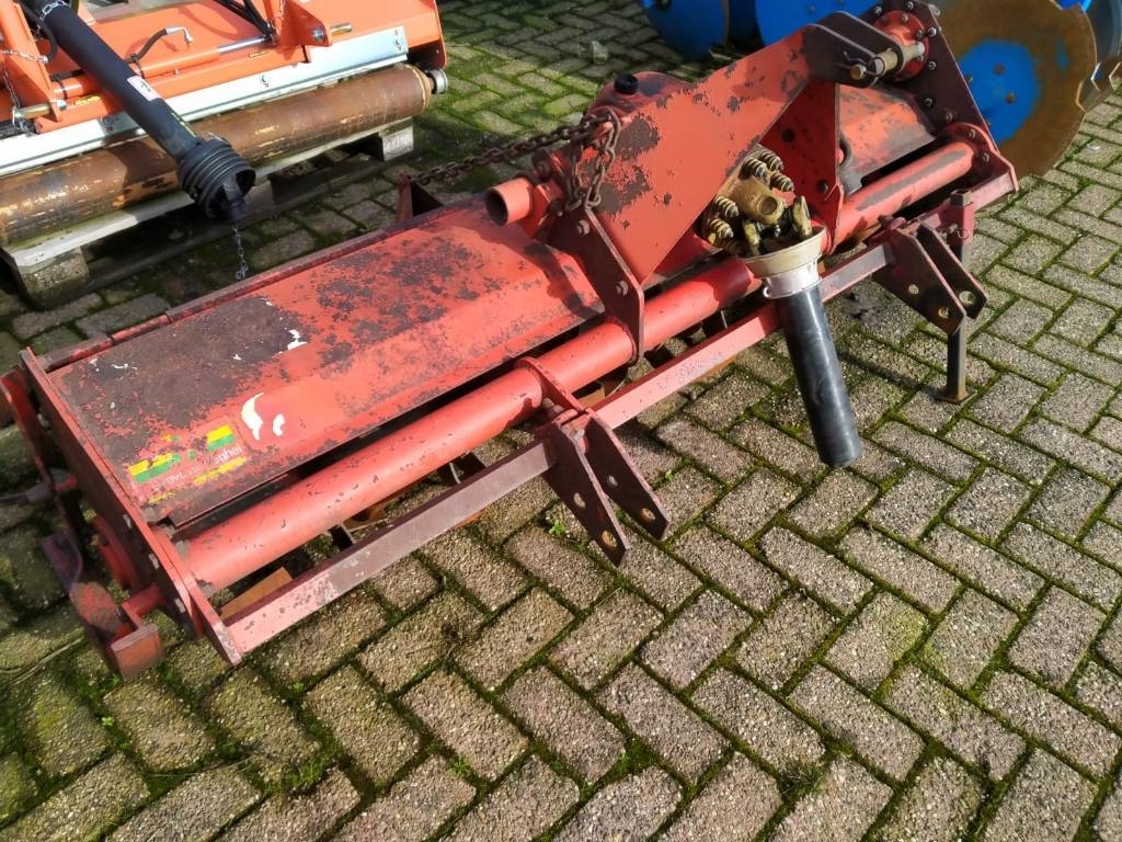 Grondbewerking - Landbouwmachines - Evax BV