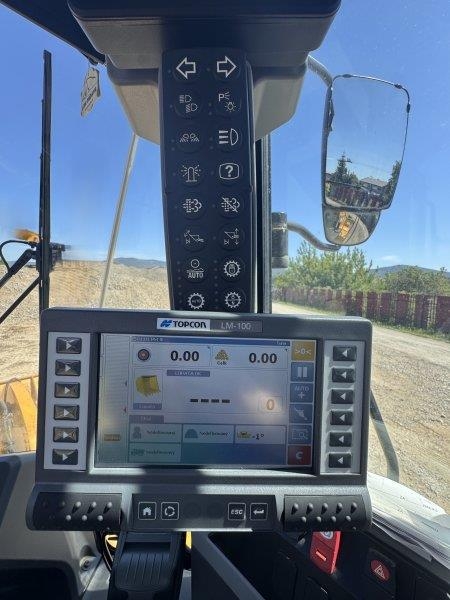 CAT 962 M +Topcon