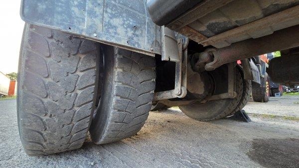 Iveco 480 Trakker +Meiller Kipper