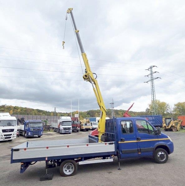 Iveco 50C18 Daily (3.D 16V) Giugiaro + Effer - 3700 2S