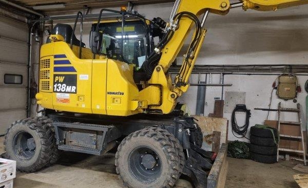 Komatsu PW 138 MR