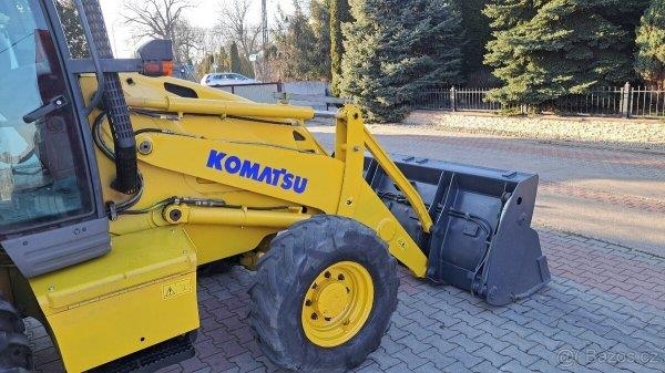 Komatsu WB 93 R