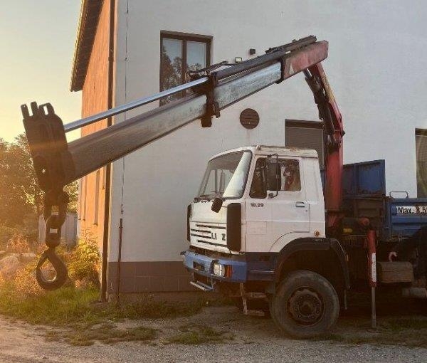 Liaz 18.29 SA +Palfinger 8080