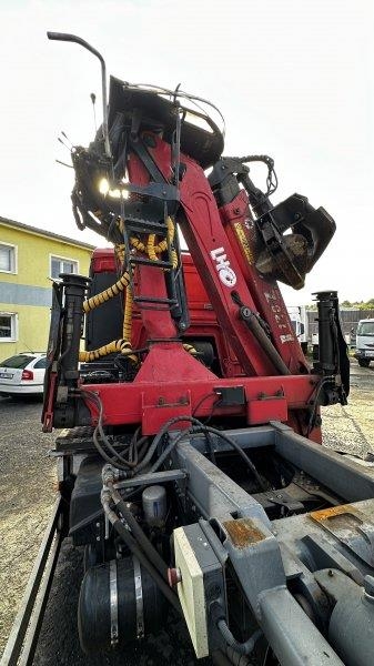 MAN TGS 26.400 + LIV 120Z +Unilift TA20