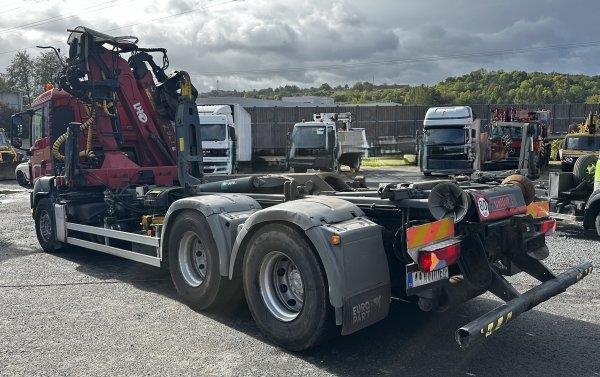 MAN TGS 26.400 + LIV 120Z +Unilift TA20