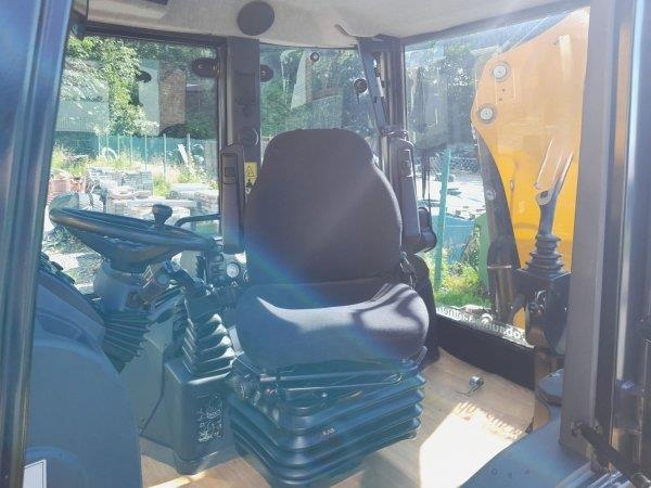 Mecalac TLB 990