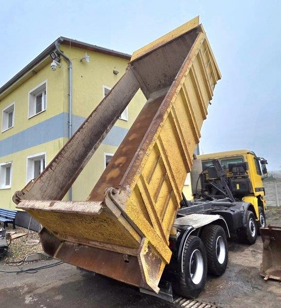 Mercedes-Benz Actros 4148 K (952.33)