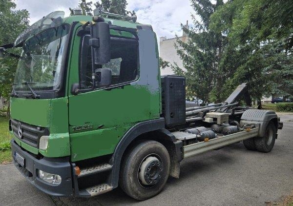 Mercedes-Benz Atego 1529 +CTS