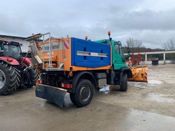 Mercedes-Benz Benz Unimog U 500