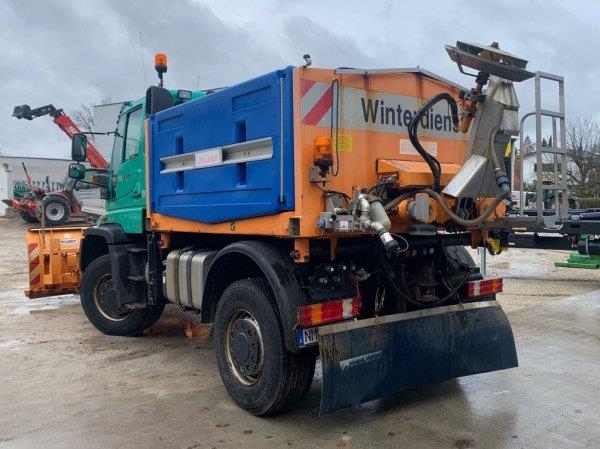 Mercedes-Benz Benz Unimog U 500
