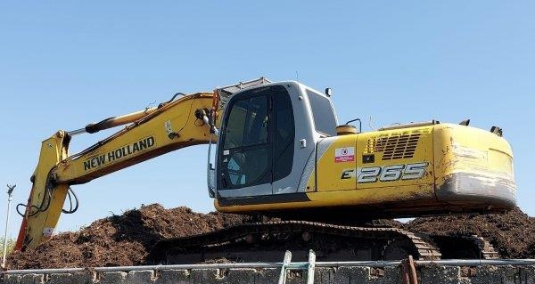 New Holland E265 Kobelco