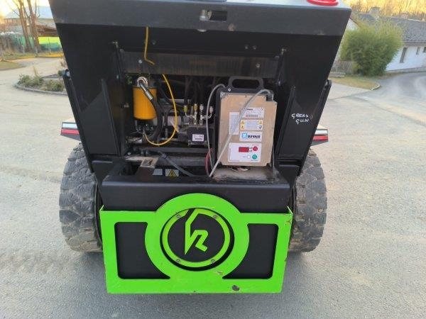 [Other] _JINÉ (CZ) Kovaco - Elise 900